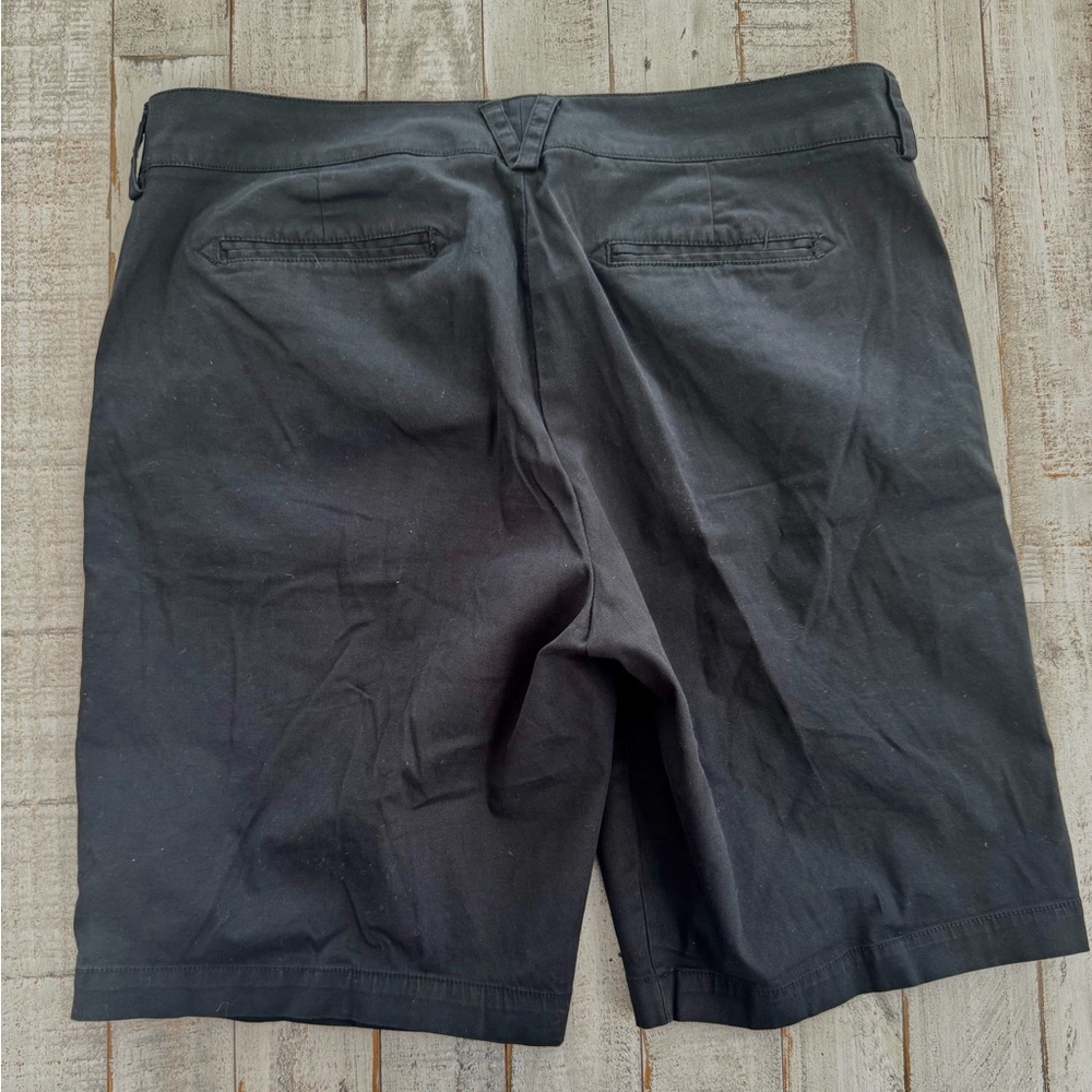 Dockers Women's Dark Blue Bermuda Shorts - Picture 2 of 5